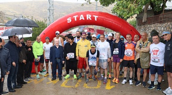 Elbistan Ultra Maratonu'nda erkeklerde Murat Kaya 100 kilometrede birinci oldu