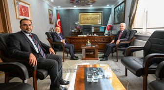 Kırklareli Valisi Turan, görevine başlayan İl Müftüsü Işıldar'ı ziyaret etti