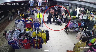 Manavgat'ta bebek arabasına eşofman gizleyip çalan 2 turist otelde yakalandı