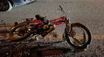 Sakarya Akyazı'da otomobille çarpışan motosikletin sürücüsü hayatını kaybetti.