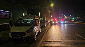 Çorum'da otomobilin çarptığı 1 kişi ağır yaralandı, sürücü gözaltına alındı