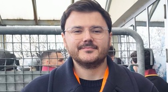 Cumhuriyet muhabiri Batuhan Serim, hakaret ve iftira soruşturmasında ifade verdi