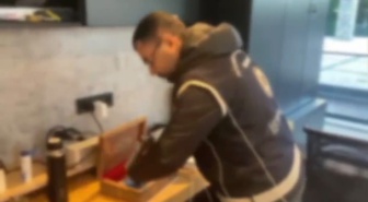 Göçmen kaçakçılığı operasyonunda 14 şüpheli yakalandı, 6,4 kilogram altın bulundu