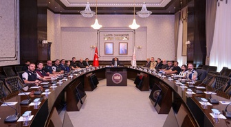 Hatay'da GEDAŞ toplantısında anahtar teslim süreçleri ve koordinasyon ele alındı
