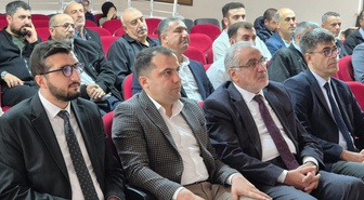 Keban İlçe Müftülüğü 'Camiler ve Sosyal Hayat' konulu konferans düzenledi
