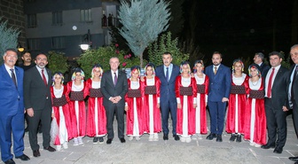 Milli Eğitim Bakanı Tekin, Hakkari'de gençlerle bir araya geldi: