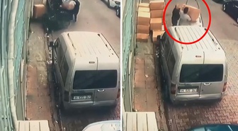 Kağıthane'de çöpe atılan koliler ele verdi! İzi sürülen depodan 643 bin uyuşturucu hap çıktı