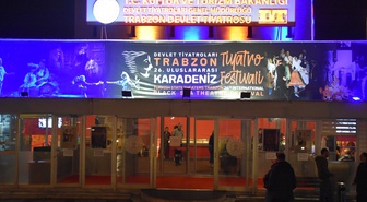 Trabzon Devlet Tiyatrosu yeni sezonu 'Töre' ile açtı, 70 bin seyirciyi aşmayı hedefliyor