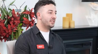 Yemekteyiz Mert kimdir? Zuhal Topal'la Yemekteyiz Mert Bey kaç yaşında, nereli?