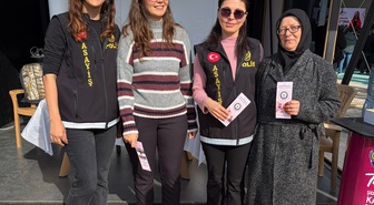 Afyonkarahisar'da GastroAfyon Festivali'nde polis 2 bin 630 kişiye bilgi verdi