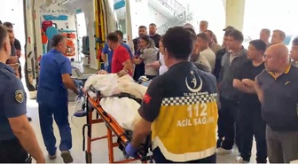 Antalya Gazipaşa'da iş makinesinin koluna sıkışan 15 yaşındaki çocuk ağır yaralandı