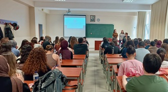 Eskişehir'de ESOGÜ Hemşirelik öğrencilerine güvenli ilişkiler eğitimi verildi