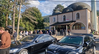 Kalp krizi geçiren TRT Haber muhabiri Öztürk, Düzce'de toprağa verildi