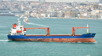 Karadeniz'de insansız araç saldırısında bir gemi battı, 11'i Türk 18 kişi kurtarıldı