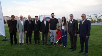 Konya'da Amatör Spor Haftası çelenk töreni ve kortejle başladı