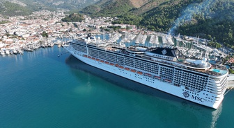MSC Divina kruvaziyeri Muğla'nın Marmaris ilçesine 3 bin 705 turist getirdi