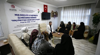 Muş'ta görevli imam, son bir yılda 32 kişinin bağımlılıktan kurtulmasına katkı sundu