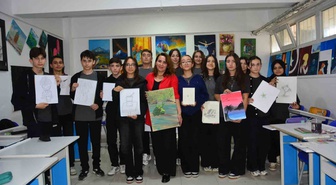 Ordu Ünye'de Mustafa Rakım Anadolu Lisesi öğrencileri sanatla eser üretiyor