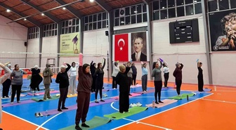 Sivrihisar'da kadınlar için açılan pilates kursuna 57 kadın katıldı