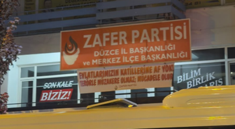 Ümit Özdağ, Düzce'deki pankartın savcılık talimatıyla kaldırılmasına tepki gösterdi
