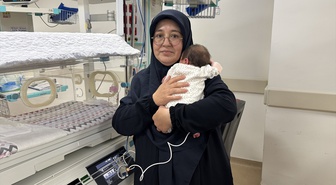 6 bebeğini kaybeden anne, Konya'da kan nakliyle ikinci çocuğunu kucağına aldı