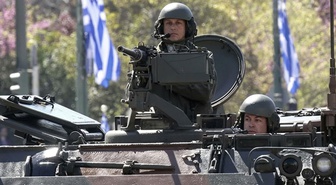 Yunanistan, 4 milyar dolarlık askeri teçhizat alımı için ABD ile anlaştı