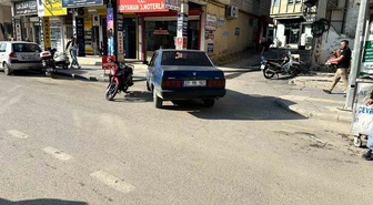 Adıyaman'da otomobil 60 yaşındaki yayaya çarptı, yaralı hastaneye kaldırıldı