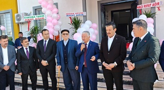 Aksaray Valisi Duru, Sultanhanı'nda Rifat Ağır'ın yaptırdığı kız Kur'an kursunu açtı