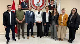 İsveç Kızılhaçı heyeti, Kızılay Edirne Şubesinde düzensiz göçmen yardımlarını görüştü