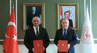 KKTC'de Lefkoşa ve Girne'ye 2 yükseköğrenim öğrenci yurdu için protokol imzalandı