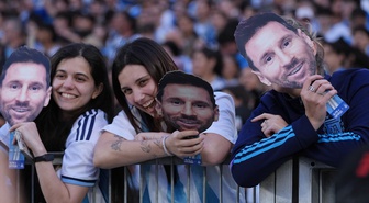 Messi, son golünü 71. dakikada penaltıdan atarak milli takım kariyerini noktaladı