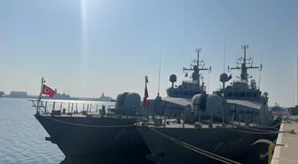 Sarucapaşa Mobil Eğitim Timi, TCG Kuşadası ve TCG Kumkale'ye tazeleme eğitimi verdi
