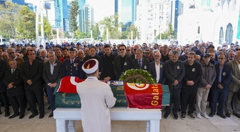 Yeşilçam'ın 'Altın Çocuk'u Göksel Arsoy, Zincirlikuyu'da toprağa verildi