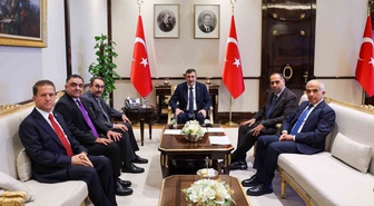 Adana narenciye sektörü sorunlarını ve Karadeniz'deki gemi sorununu Yılmaz'a iletti