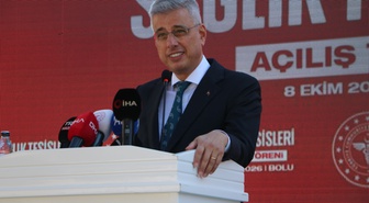 Bakan Memişoğlu, Maltepe'de çöken binada 2 kişi öldü, 7 yaralının durumu iyi dedi