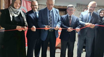 Diyanet destekli projede hafızlık öğrencilerinin çini ve resim sergisi açıldı
