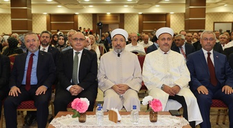 Diyanet İşleri Başkanı Arpaguş, KKTC'de 'Cami ve Sosyal Hayat' temasını anlattı