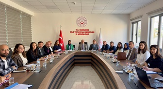 Eskişehir'de huzurevi ve yaşlı bakım hizmetleri için toplantı düzenlendi