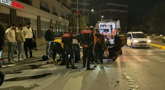 Eskişehir Tepebaşı'nda kazada 2 motosiklet çarpıştı, sürücüler ağır yaralandı