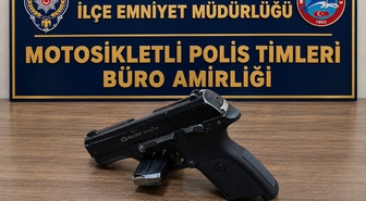 Hatay Kırıkhan'da motosiklette ruhsatsız tabanca ve 8 fişek ele geçirildi
