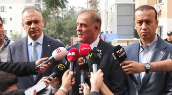 İBB Başkan vekili Aslan, Maltepe'de 3 katı çöken binada ilave katlar olduğunu söyledi