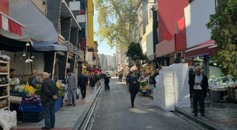Karadeniz Doğal Hayatı Koruma Derneği, Saathane'de kaldırım çağrısı yaptı
