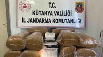 Kütahya'da jandarma operasyonunda 61,5 kilogram tütün ve 2 bin makaron ele geçirildi