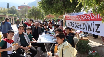 Manisa Şehzadeler'de İlim Yayma Cemiyeti Gazze için kermes düzenledi