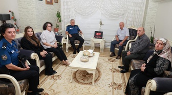 Mersin İl Emniyet Müdürü Fahri Aktaş şehit ailesini ziyaret etti