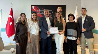 MSKÜ'lü Dr. Çelikkıran, dermatoloji sempozyumunda birincilik ödülü kazandı