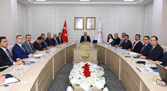 Adıyaman'da kamu hizmetleri toplantısı Vali Abdullah Küçük başkanlığında yapıldı