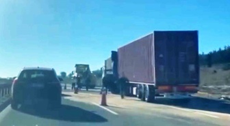 Bolu Dörtdivan'da tıra arkadan çarpan tırın 28 yaşındaki 2 çocuk babası sürücüsü öldü