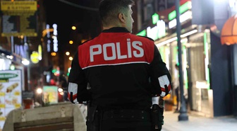 Elazığ'da asayiş ve narkotik ekipleri Köfteciler Sokağı'nda denetim yaptı