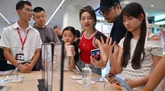 Hainan'da Ulusal Gün tatilinde 855 milyon yuanlık gümrüksüz alışveriş yapıldı